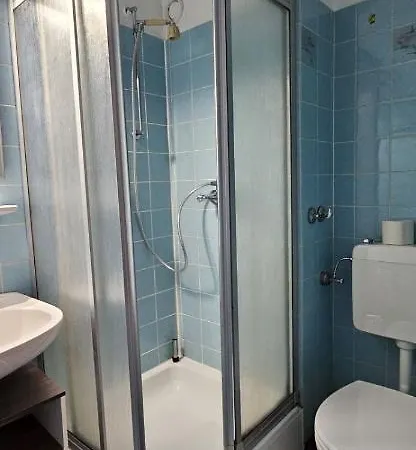 App 546 * גוסלר
